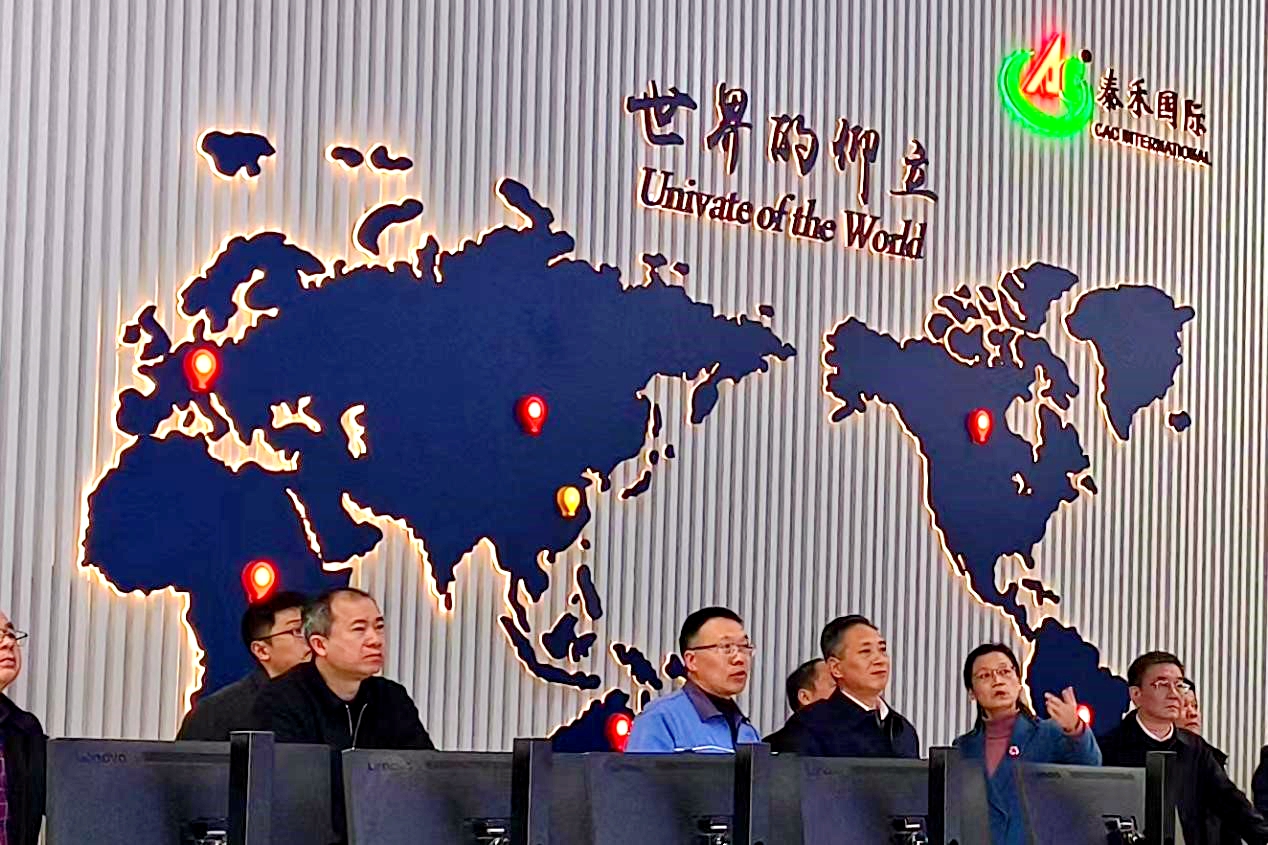 江西省政協黨組副書記、副主席陳俊卿一行深入江西仰立調研